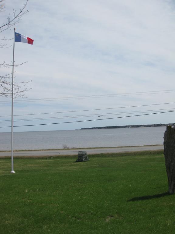 Auberge Vue D'La Dune - Dune View Inn Bouctouche Eksteriør bilde